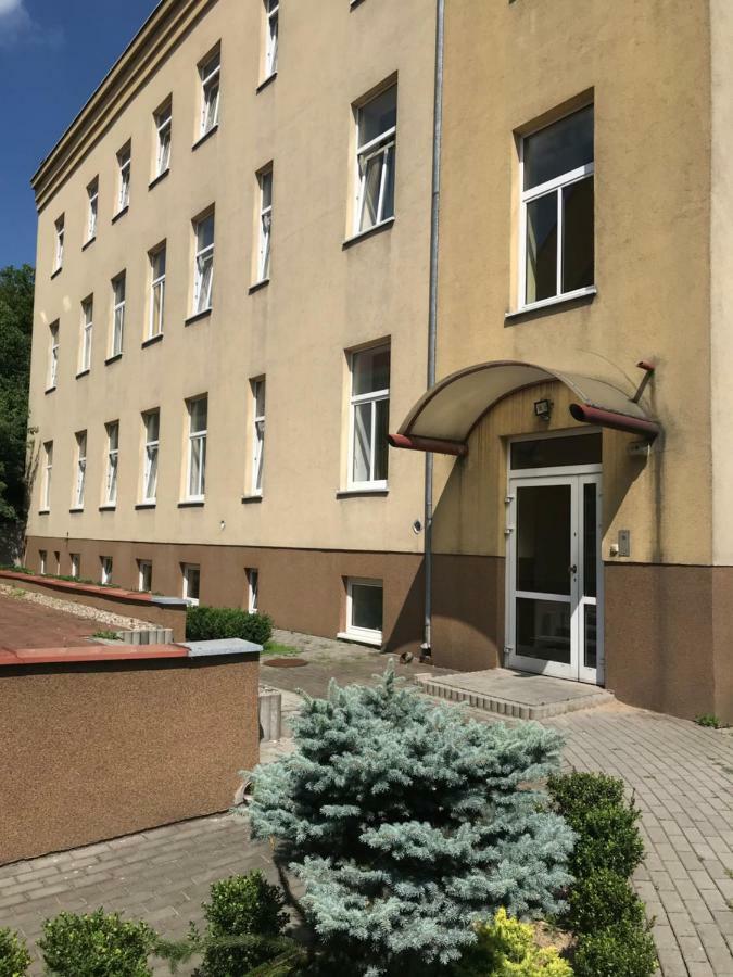 Clarus Mons Studio Albergue Częstochowa Exterior foto